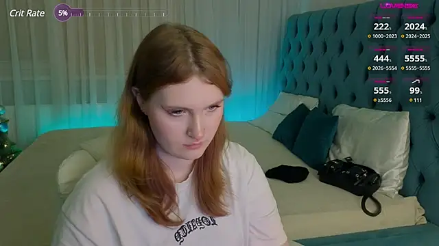  Chlo  e online show from 12/17/24, 04:45