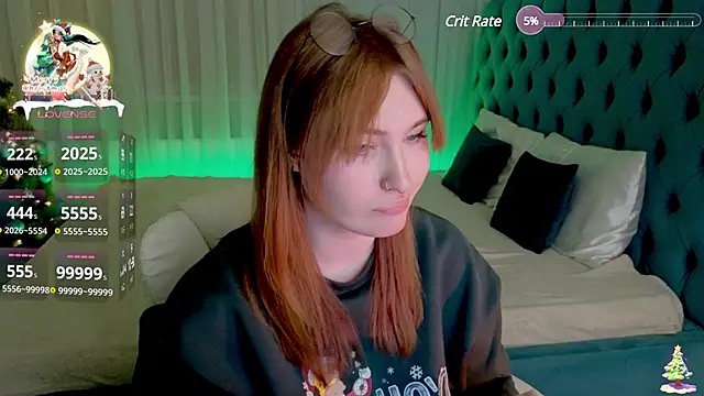  Chlo  e online show from 12/25/24, 03:29