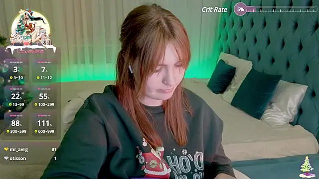  Chlo  e online show from 12/25/24, 10:27