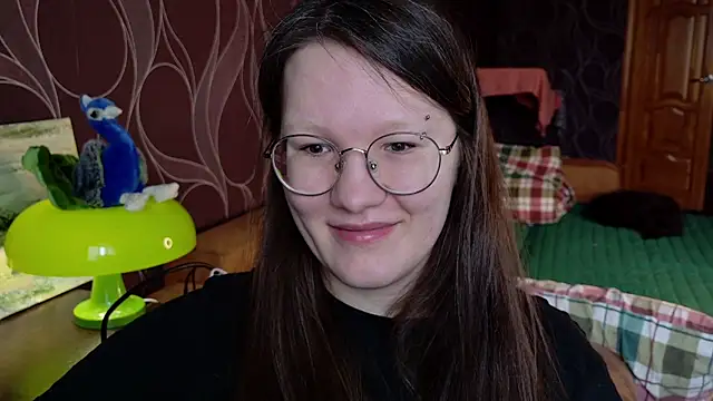 Snapshot of MiriamOr chatting on 03/02/26, 08:43 MiriamOr online show from 03/02/26, 08:43