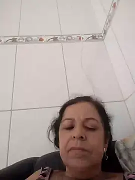 Snapshot of mariy522 chatting on 01/19/25, 03:32 mariy522 online show from 01/19/25, 03:32