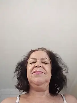 Snapshot of mariy522 chatting on 03/10/25, 11:32 mariy522 online show from 03/10/25, 11:32