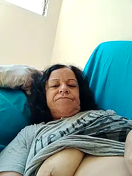 Snapshot of mariy522 chatting on 04/06/26, 02:29 mariy522 online show from 04/06/26, 02:29