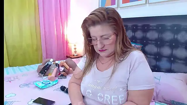 sandra 20 online show from 05/21/26, 10:44