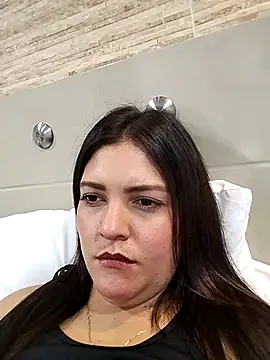 Mia Hampton online show from 09/25/25, 08:45