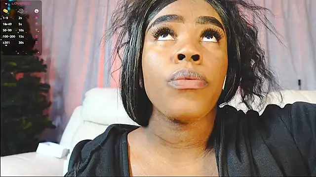 Briana Wells  online show from 12/07/24, 01:18
