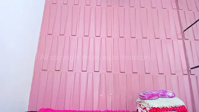 Snapshot of Briana_Wells_ chatting on 10/07/25, 01:19 Briana Wells online show from 10/07/25, 01:19