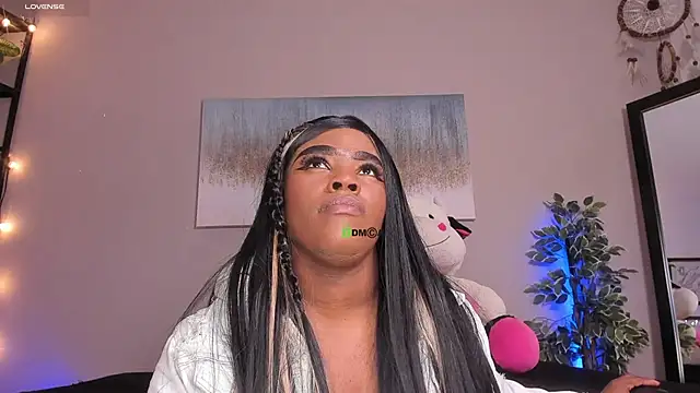 Snapshot of Briana_Wells_ chatting on 11/07/25, 01:55 Briana Wells online show from 11/07/25, 01:55