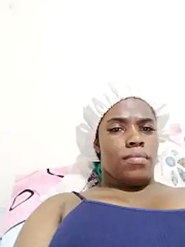 Snapshot of Briana_Wells_ chatting on 11/25/25, 01:49 Briana Wells online show from 11/25/25, 01:49