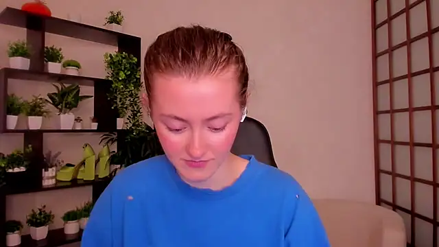 KateCuddle online show from 09/12/25, 02:55