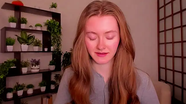 KateCuddle online show from 10/07/25, 02:31