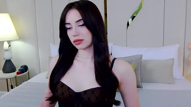 Snapshot of Betty_Bridge chatting on 04/04/26, 02:32 Betty Bridge online show from 04/04/26, 02:32