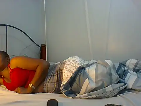 Snapshot of Eminent_Ride chatting on 10/20/25, 12:55 Eminent Ride online show from 10/20/25, 12:55