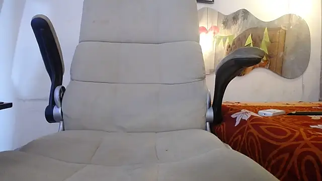 Snapshot of SHARICK_GRECO chatting on 10/05/25, 12:14 SHARICK GRECO online show from 10/05/25, 12:14