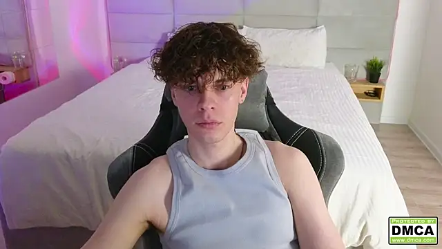 cute thomas online show from 03/15/25, 12:15