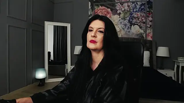 DomMelissaW online show from 02/22/25, 01:33