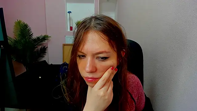 Snapshot of Persephoni chatting on 10/24/25, 05:48 Persephoni online show from 10/24/25, 05:48