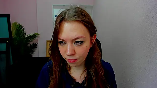 Snapshot of Persephoni chatting on 11/16/25, 05:35 Persephoni online show from 11/16/25, 05:35