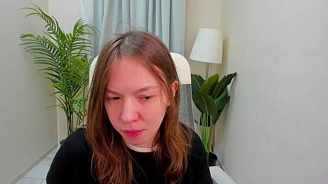 Snapshot of Persephoni chatting on 03/07/26, 10:34 Persephoni online show from 03/07/26, 10:34