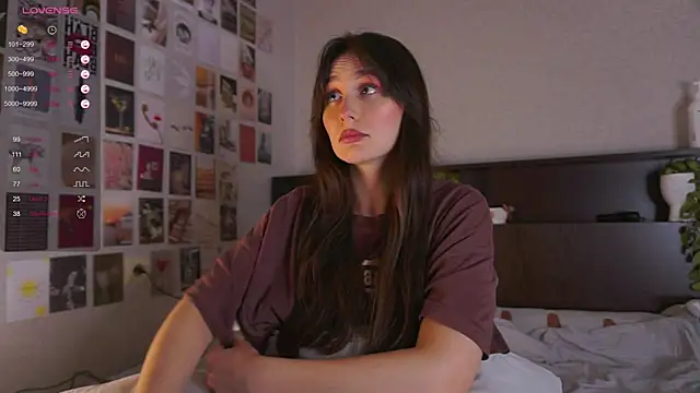 itssophiie online show from 09/22/25, 05:26