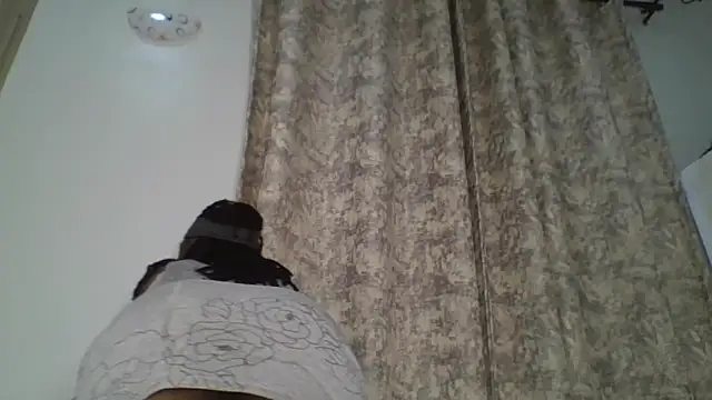 sweet sassy  online show from 10/12/25, 04:00