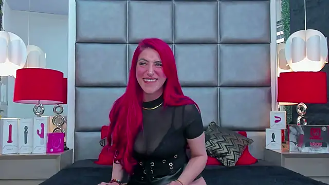 AllissaBrowm online show from 12/16/25, 04:12