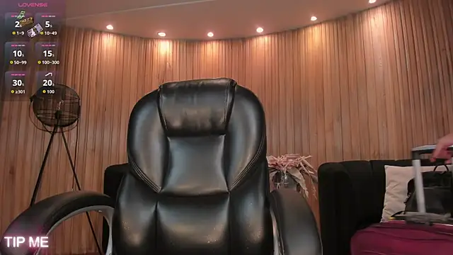 SophieBarnett online show from 06/26/26, 11:53