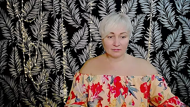 Olivia playful online show from 12/14/25, 12:21