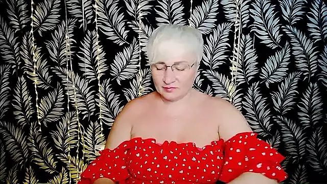 Olivia playful online show from 06/12/26, 10:25