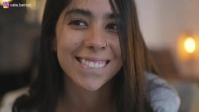 Snapshot of cata_batnati chatting on 10/26/25, 04:57 cata batnati online show from 10/26/25, 04:57