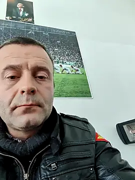 Snapshot of muscularsexy chatting on 12/07/24, 10:01 muscularsexy online show from 12/07/24, 10:01