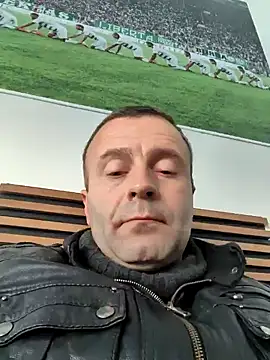 Snapshot of muscularsexy chatting on 12/07/24, 01:07 muscularsexy online show from 12/07/24, 01:07