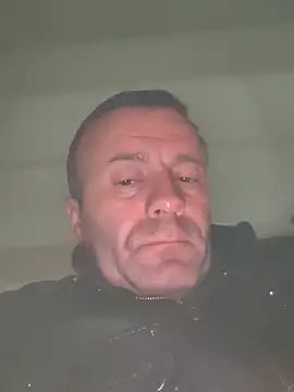 Snapshot of muscularsexy chatting on 12/15/24, 02:52 muscularsexy online show from 12/15/24, 02:52