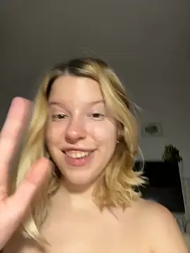 kimczii online show from 12/17/24, 09:28