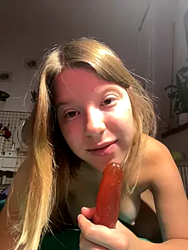 kimczii online show from 09/23/25, 06:27