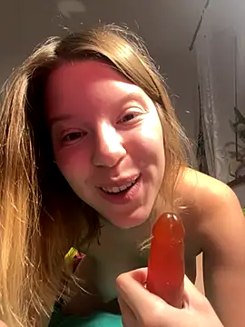 kimczii online show from 10/10/25, 06:23