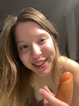 kimczii online show from 06/08/26, 12:27