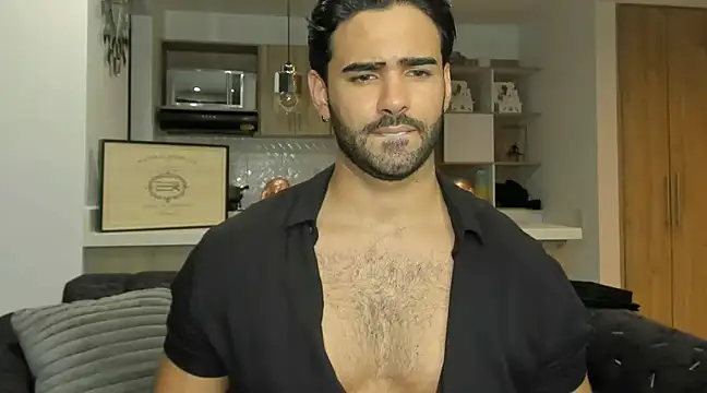 Snapshot of BradleySmithx chatting on 03/22/25, 12:39 BradleySmithx online show from 03/22/25, 12:39
