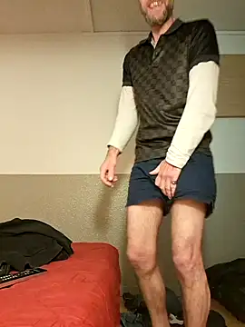 Snapshot of eddouxxx78 chatting on 12/11/24, 04:31 eddouxxx78 online show from 12/11/24, 04:31