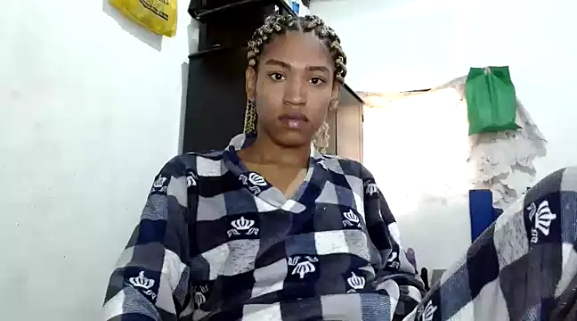 angelamarie1 online show from 01/04/25, 03:49