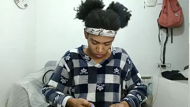 angelamarie1 online show from 11/09/25, 03:16