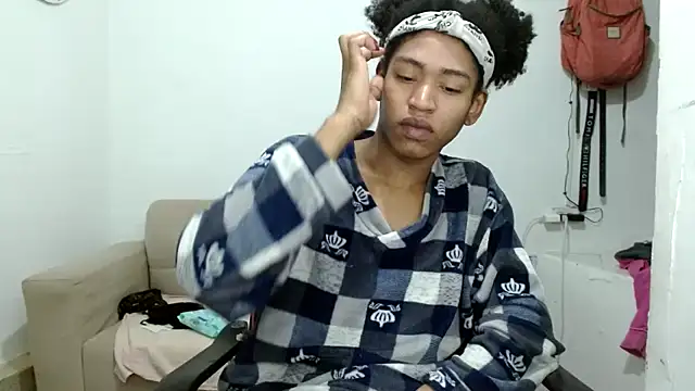 angelamarie1 online show from 11/16/25, 09:48