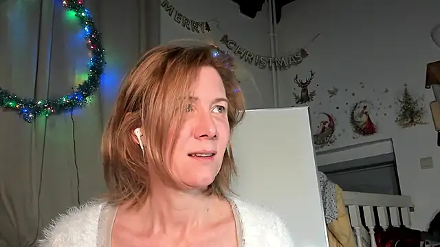 Lola Belgium online show from 12/16/24, 06:38