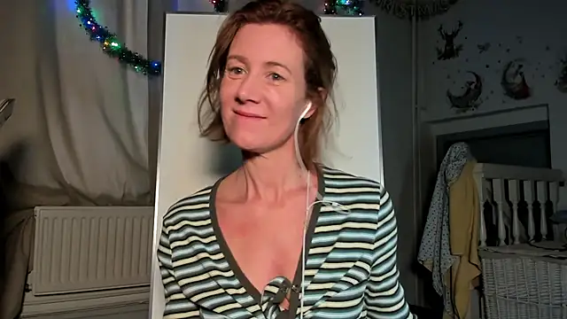 Lola Belgium online show from 01/07/25, 02:41