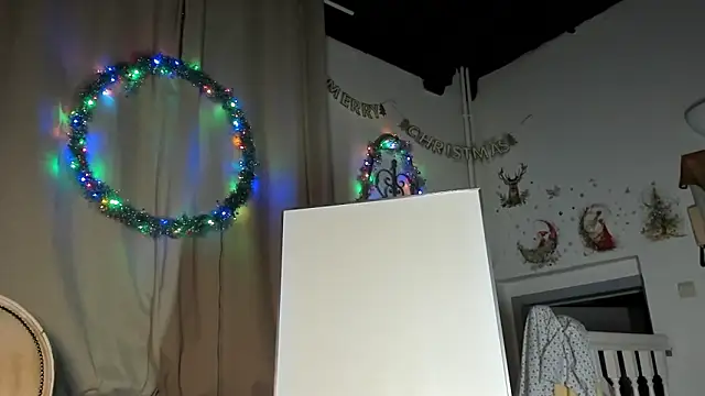Lola Belgium online show from 01/15/25, 08:48