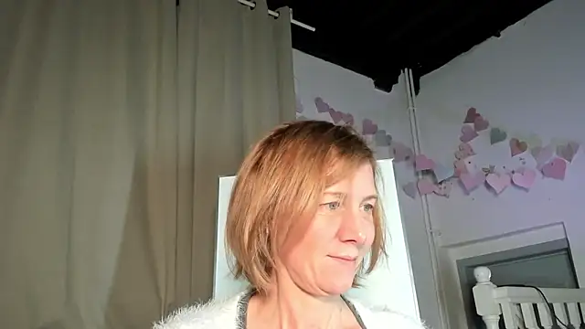 Lola Belgium online show from 02/10/25, 08:42