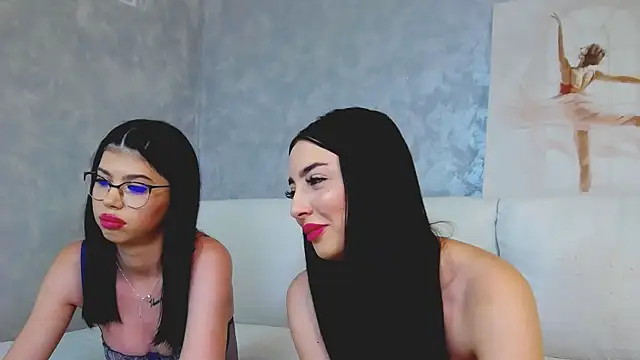 Sierra Halle online show from 11/17/25, 08:47