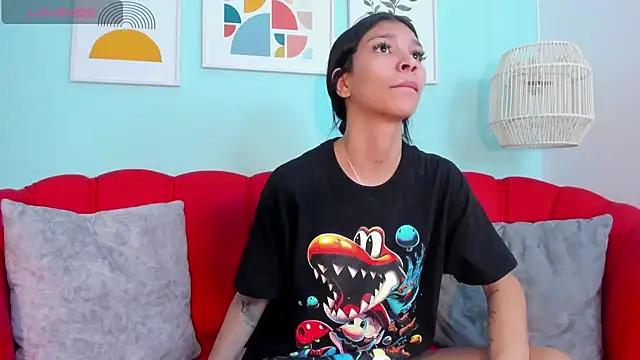 LauraAristizabal online show from 12/13/24, 01:12