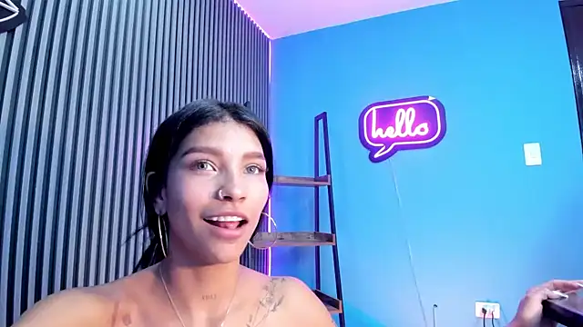 LauraAristizabal online show from 01/16/25, 06:48