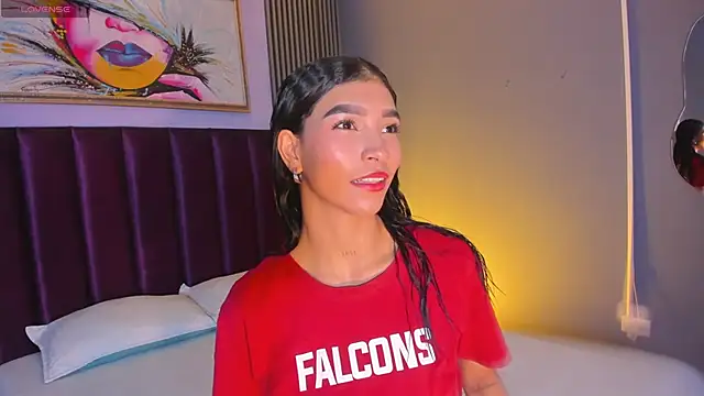 LauraAristizabal online show from 07/13/26, 12:19